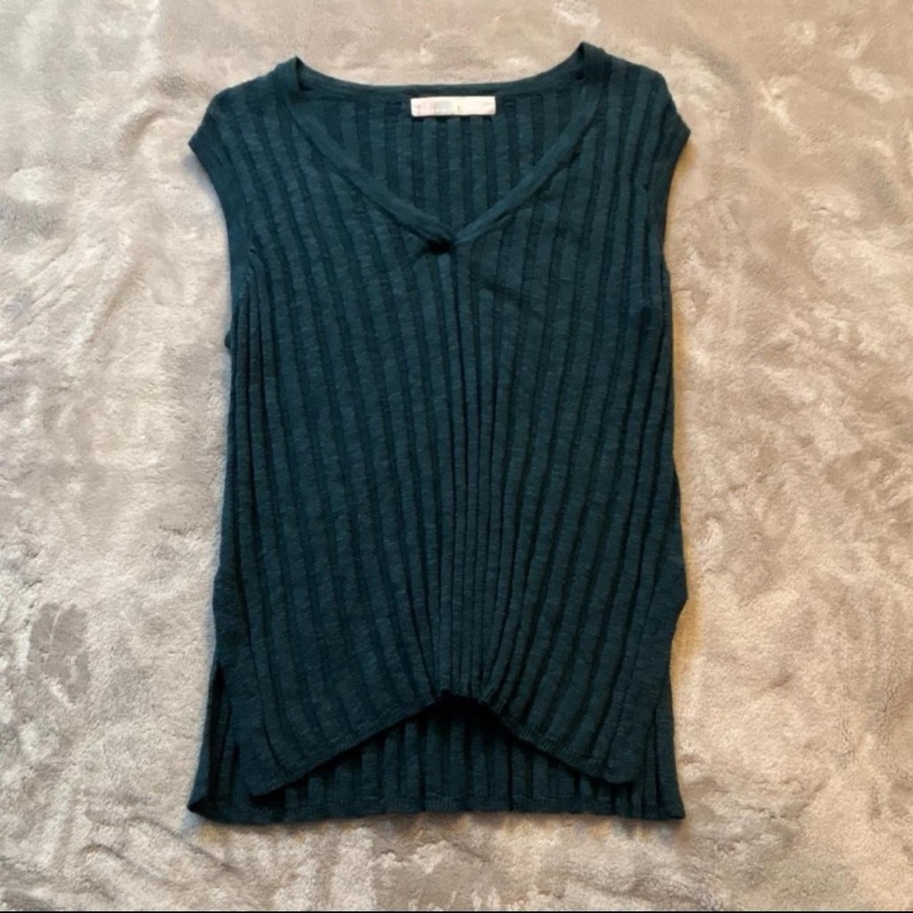 FP Beach Women's Knit V-Neck Sleeveless Teal Sweater Size S